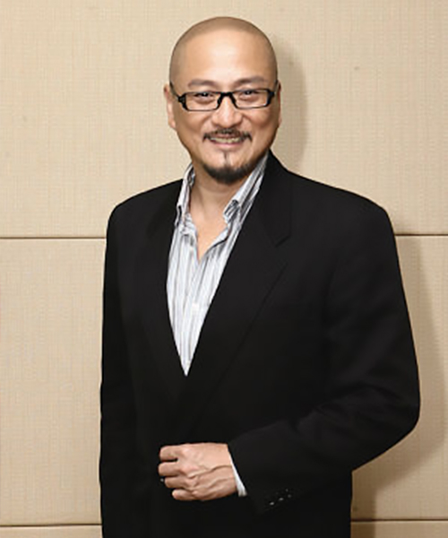 湯鎮業(yè)