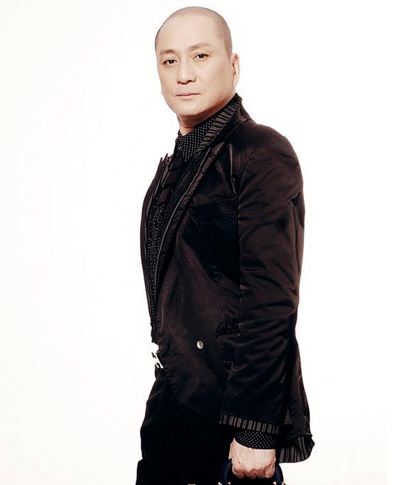 湯鎮業(yè)
